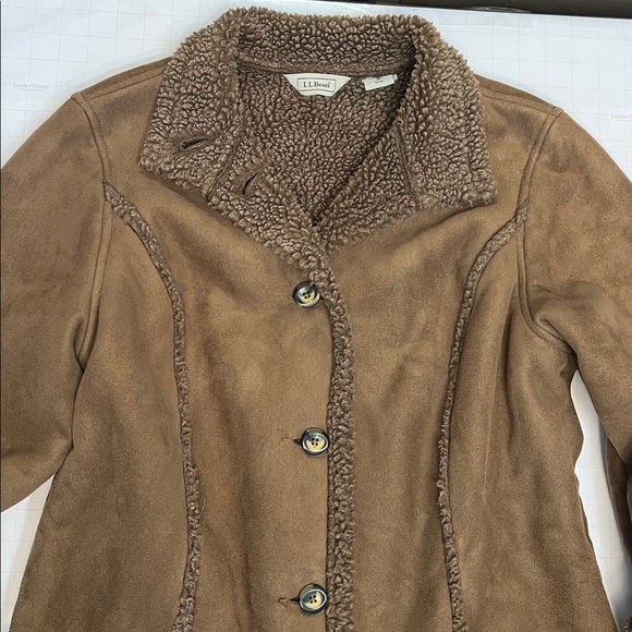 L.L. BEAN VINTAGE BROWN SHEARLING TEDDY MIDI LENGTH BUTTON FRONT COAT M - Picture 3 of 16